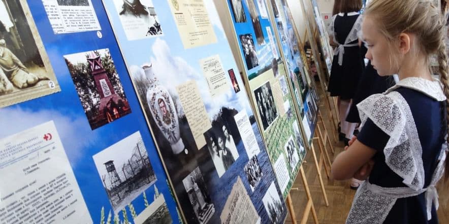 Основное изображение для события Передвижная выставка «Ратный подвиг семьи Степановых»