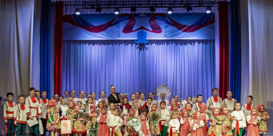 Основное изображение для события Концерт хореографических ансамблей «Колокольчик» и «Владимирец»