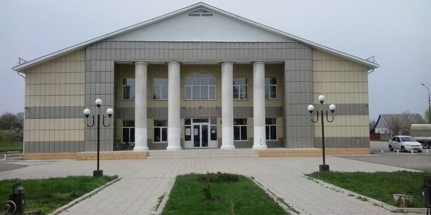 Основное изображение для учреждения Комсомольская сельская библиотека-филиал № 11