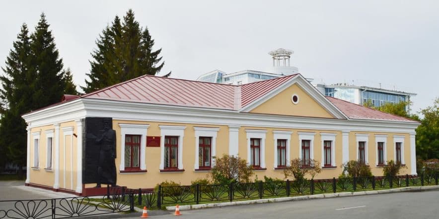 Основное изображение для события Экспозиция Омского государственного литературного музея имени Ф.М. Достоевского