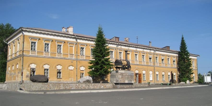 Основное изображение для учреждения Историко-краеведческий музей г. Нижний Тагил