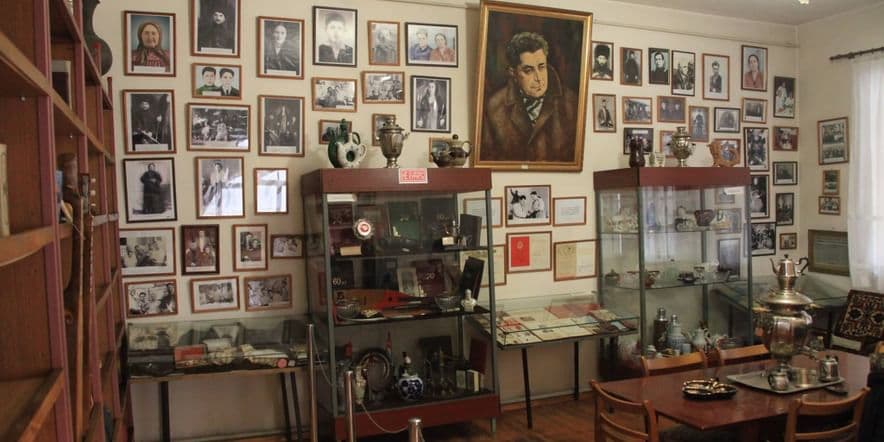 Основное изображение для учреждения Мемориальный дом-музей Анвара Аджиева
