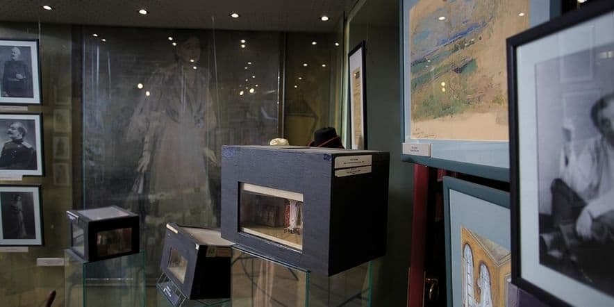 Основное изображение для события Экскурсия по постоянной экспозиции Музея МХАТа