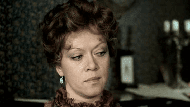 Алиса Фрейндлих в роли Хариты Игнатьевны Огудаловой