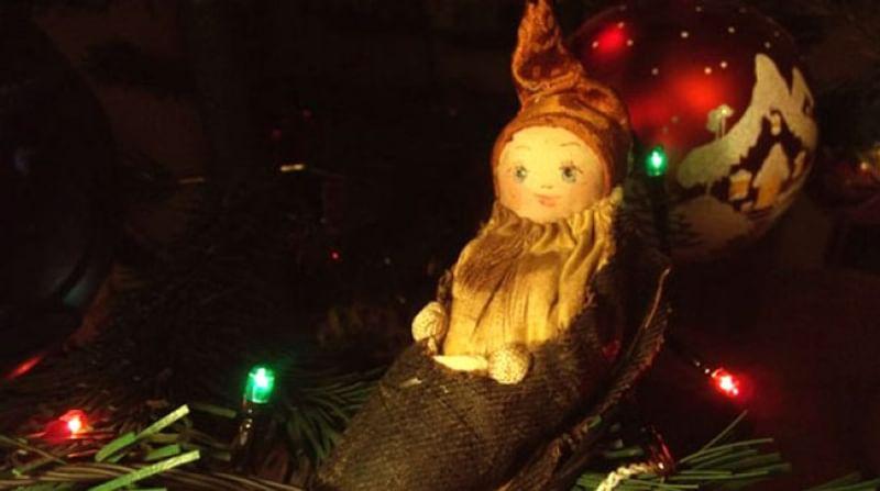 Елочная игрушка из текстиля