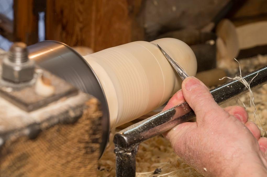 Изготовление матрешки на токарном станке