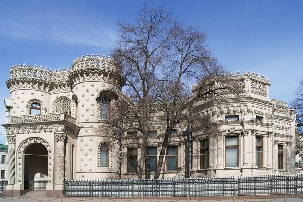 Особняк Арсения Морозова на Воздвиженке в Москве
