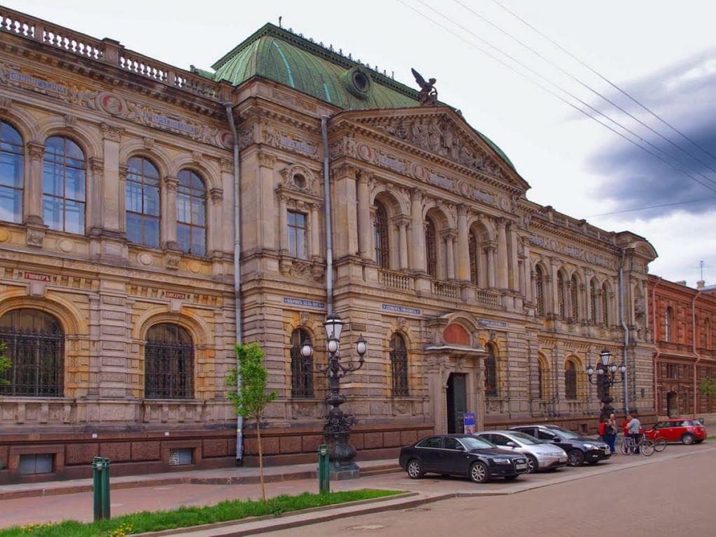 Музей Штиглица в Санкт-Петербурге