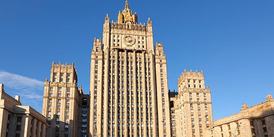 Основное изображение для учреждения Высотный дом на Смоленской площади (здание МИД)
