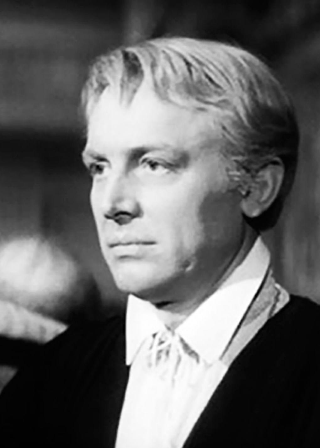 Иннокентий Смоктуновский