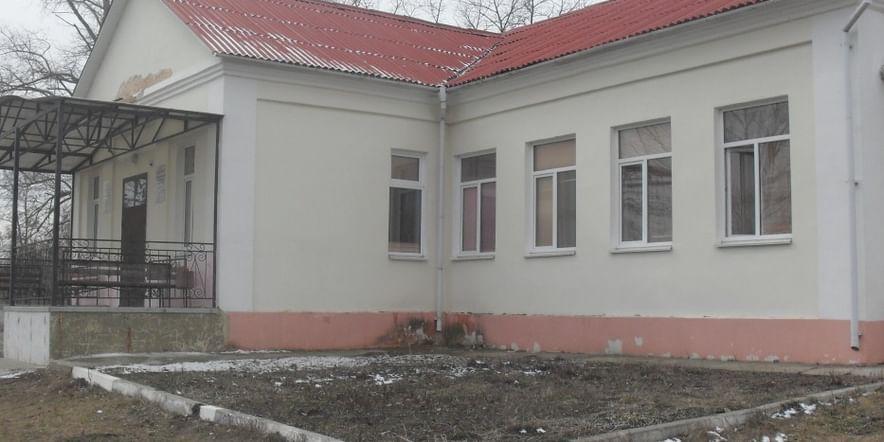 Основное изображение для учреждения Байцуровская сельская библиотека