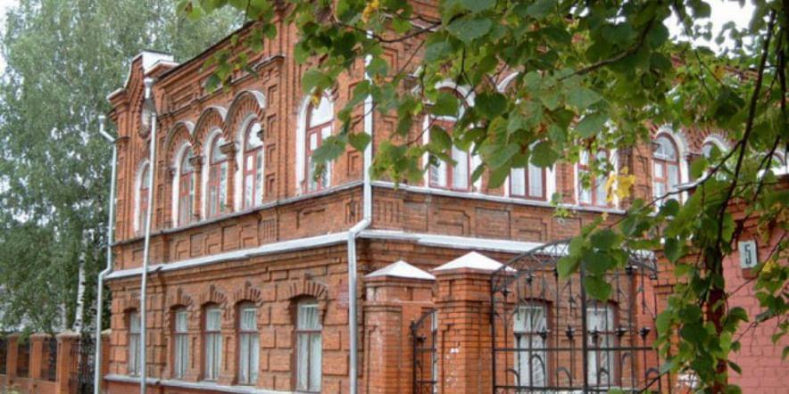 Основное изображение для учреждения Семеновский историко-художественный музей