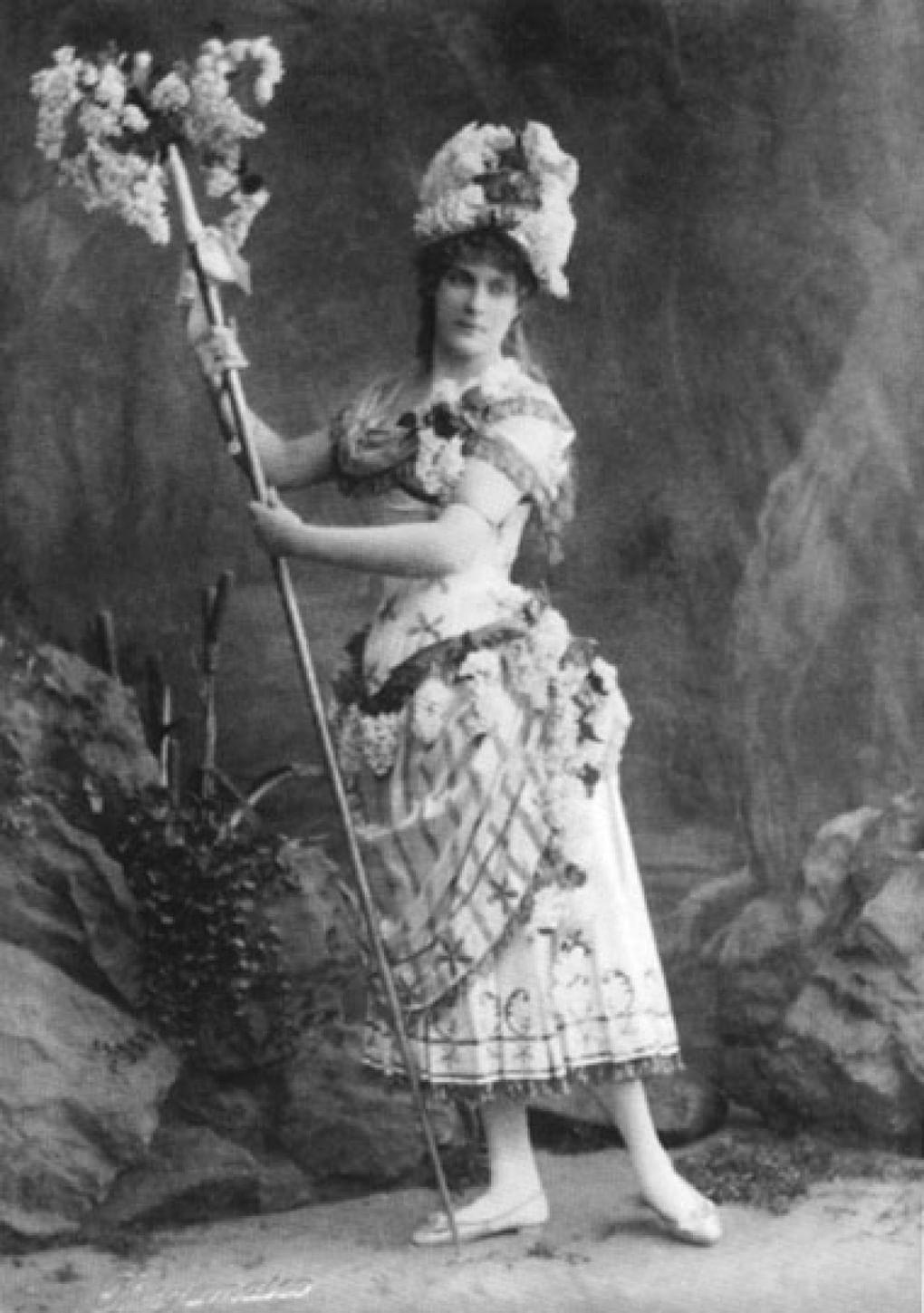 Мария Петипа в партии Феи Сирени. 1900 год. Фотография из архива Мариинского театра.