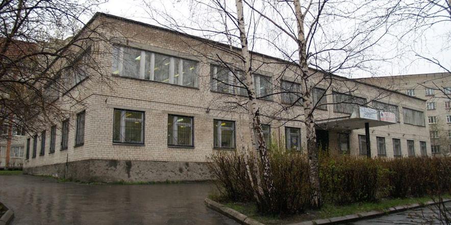 Основное изображение для учреждения Центральная городская библиотека им. А.И. Чечулина