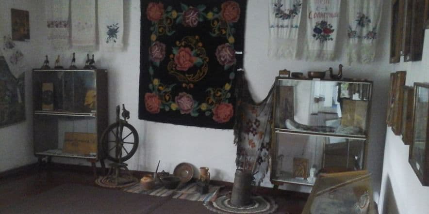 Основное изображение для учреждения Музей прикладного искусства села Скворцово