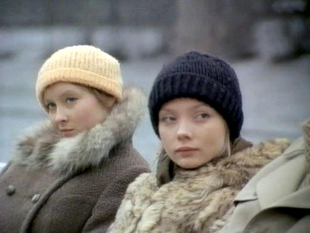 Кадр из фильма «Дочки-матери» (1974)