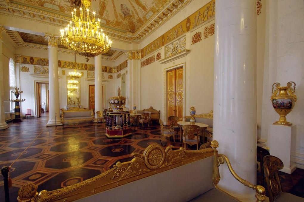 Михайловский дворец