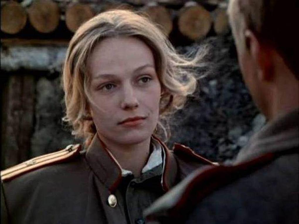 Наталья Андрейченко. Кадр из фильма «Военно-полевой роман» (1983)
