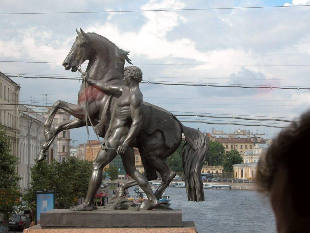 Петр Клодт. Укрощение коня. Первая скульптурная группа на Аничковом мосту в Санкт-Петербурге. Бронза. 1846–1850