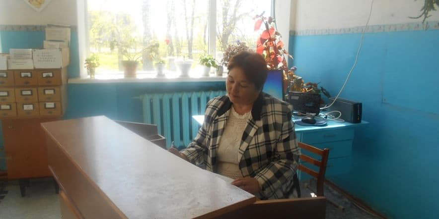 Основное изображение для учреждения Библиотека села Маядыково