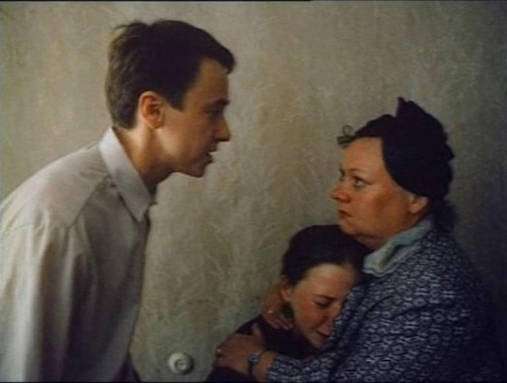 Кадр из фильма «Облако-рай» (1990)