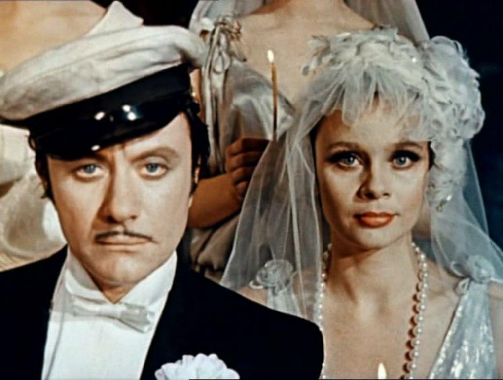 Кадр из фильма «12 стульев» (1971)