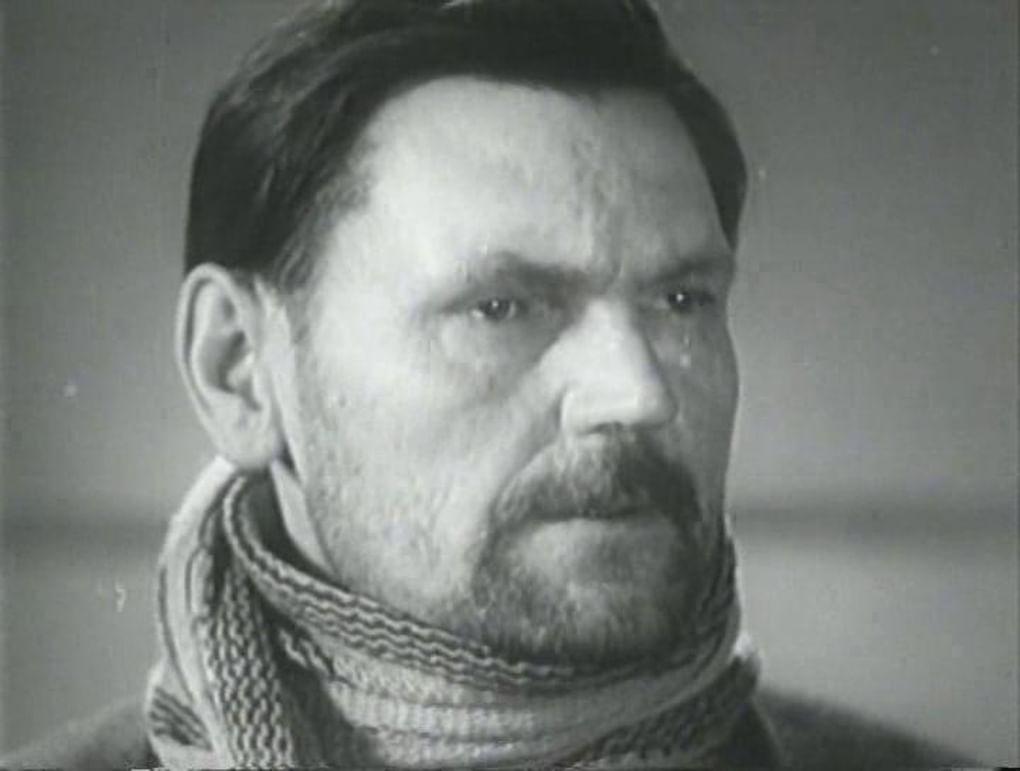 Кадр из фильма «Путевка в жизнь» (1931 г.)