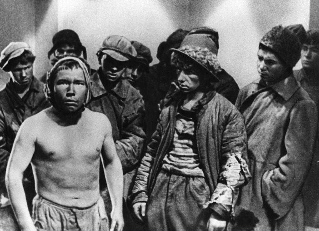 Кадр из фильма «Путевка в жизнь» (1931 г.)