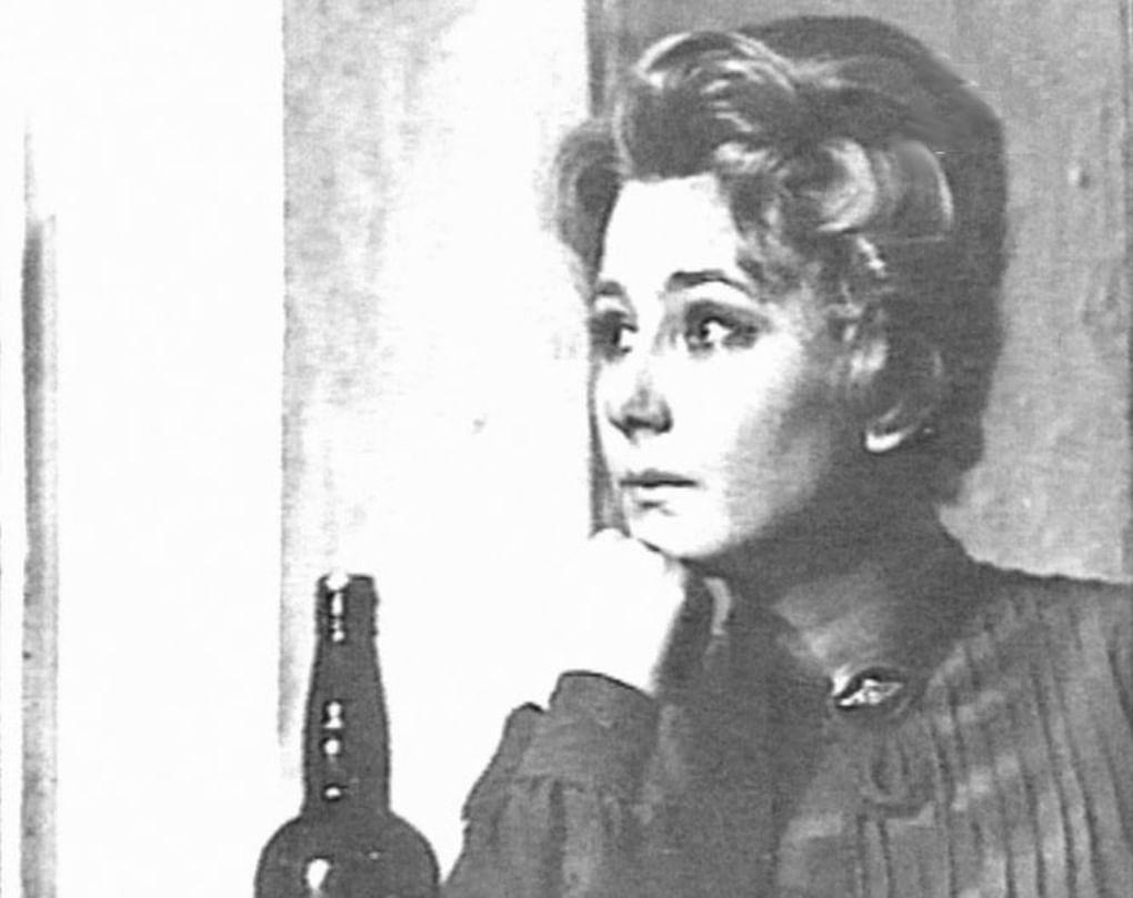 Татьяна Лаврова в спектакле «Чайка». Фотография: kino-teatr.ru