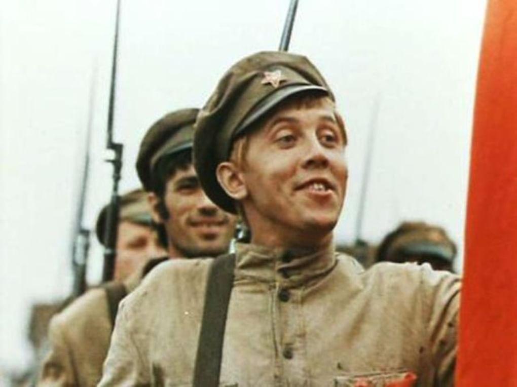 Валерий Золотухин в роли Бумбараша в фильме «Бумбараш» (1972)