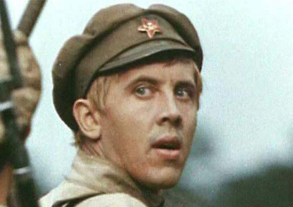 Валерий Золотухин в роли Бумбараша в фильме «Бумбараш» (1972)