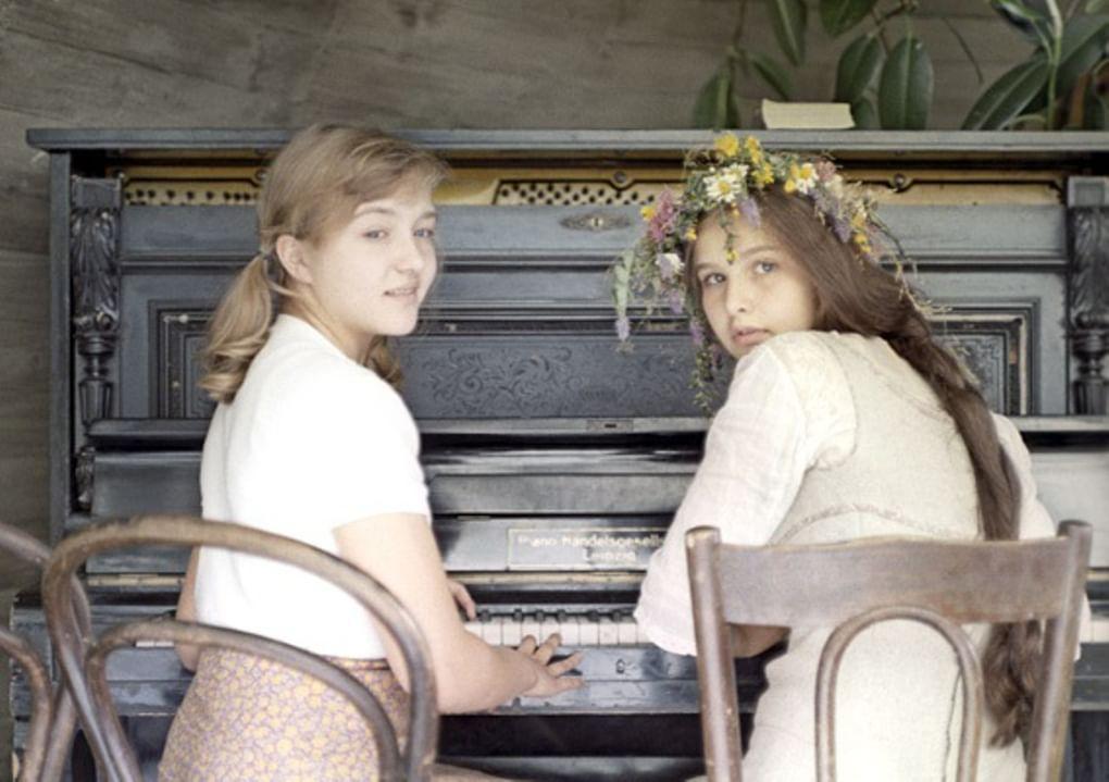 Кадр из фильма «Сто дней после детства» (1975)