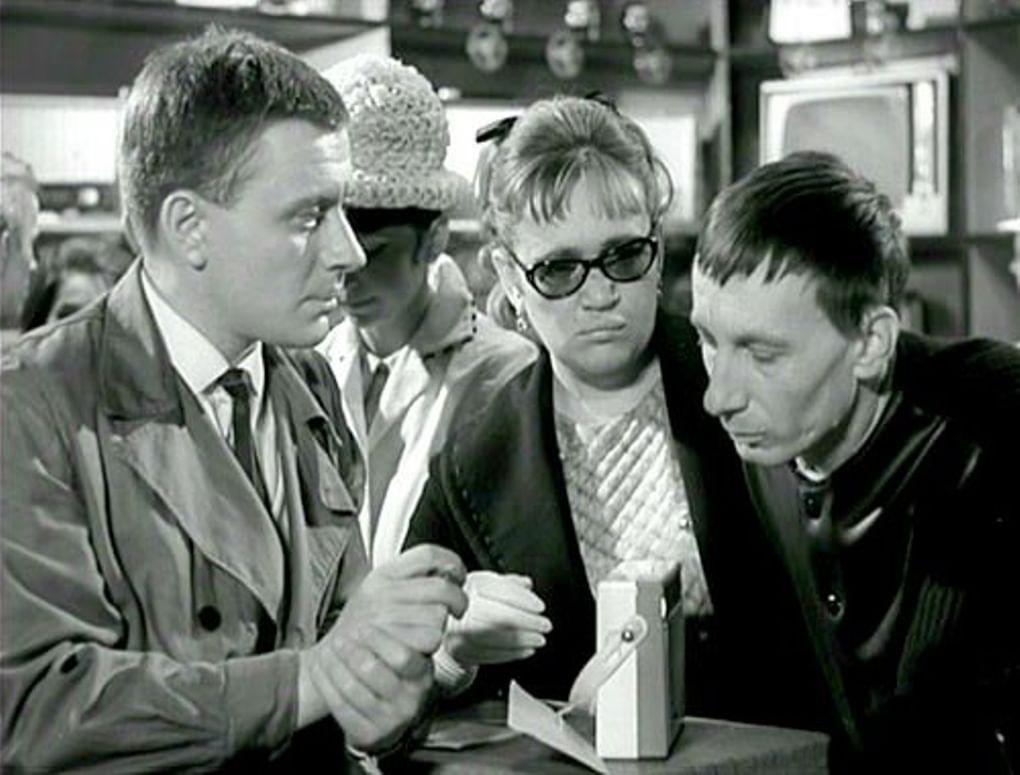 Кадр из фильма «Берегись автомобиля» (1966)