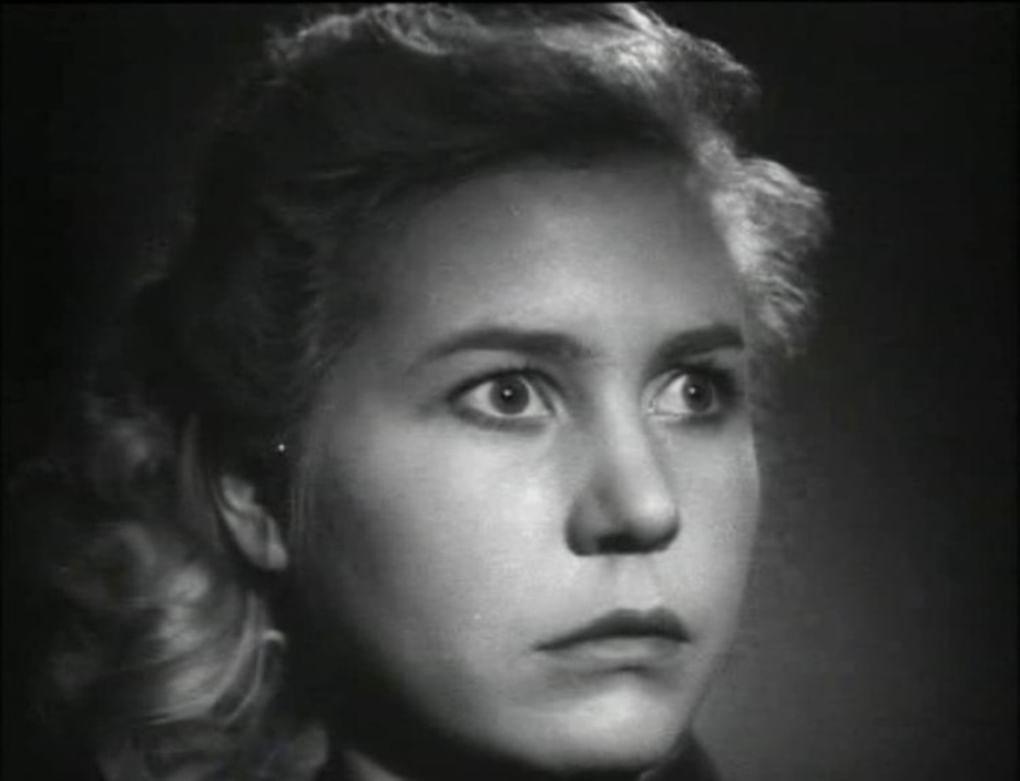 Инна Макарова в роли Любови Шевцовой в фильме «Молодая гвардия» (1948)