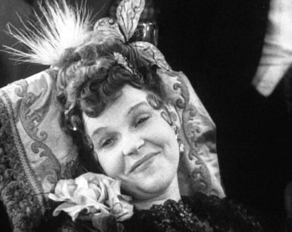 Кадр из фильма «Свадьба» (1944)