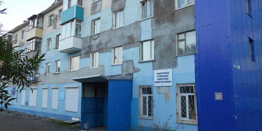 Основное изображение для учреждения Центральная детская библиотека им. Г.Г. Поротова