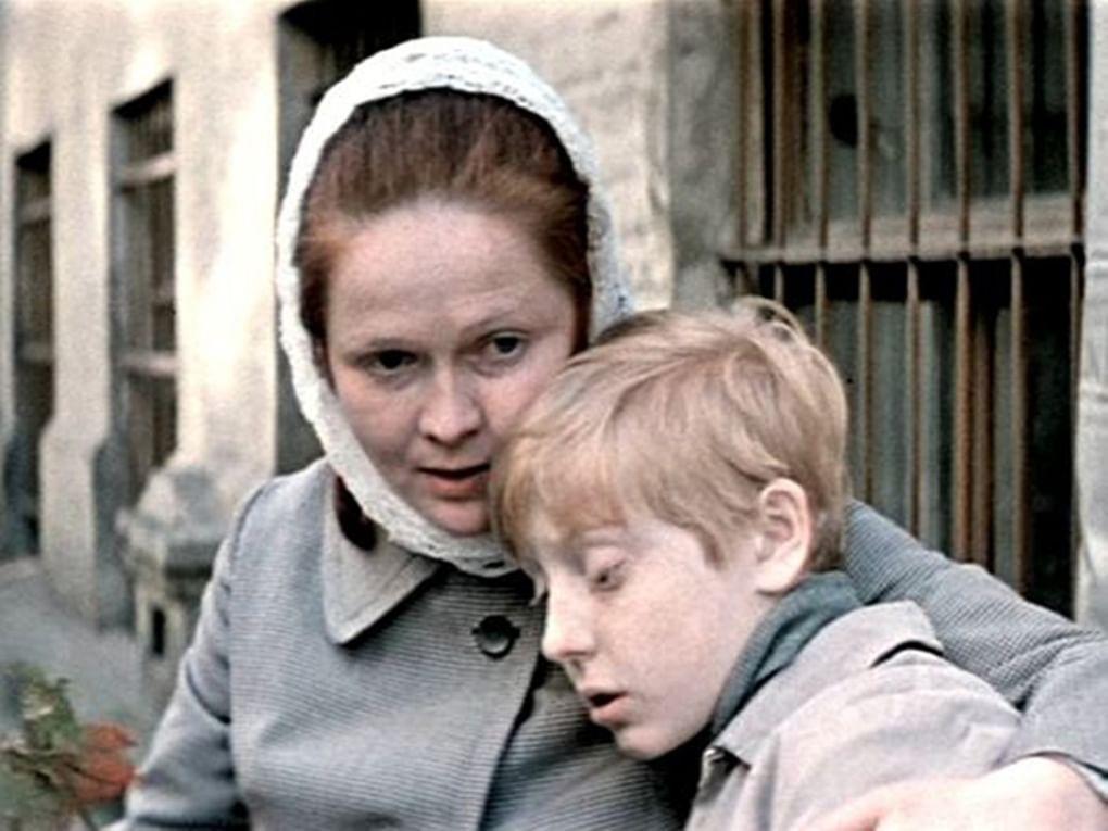 Кадр из фильма «Однажды двадцать лет спустя» (1980)