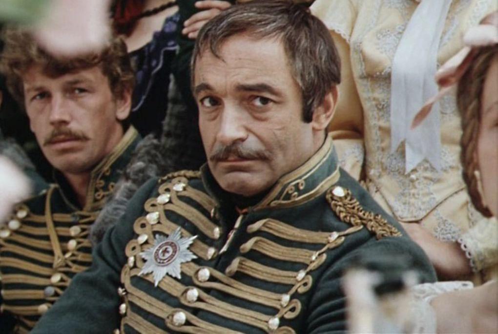 Кадр из фильма «О бедном гусаре замолвите слово» (1980)