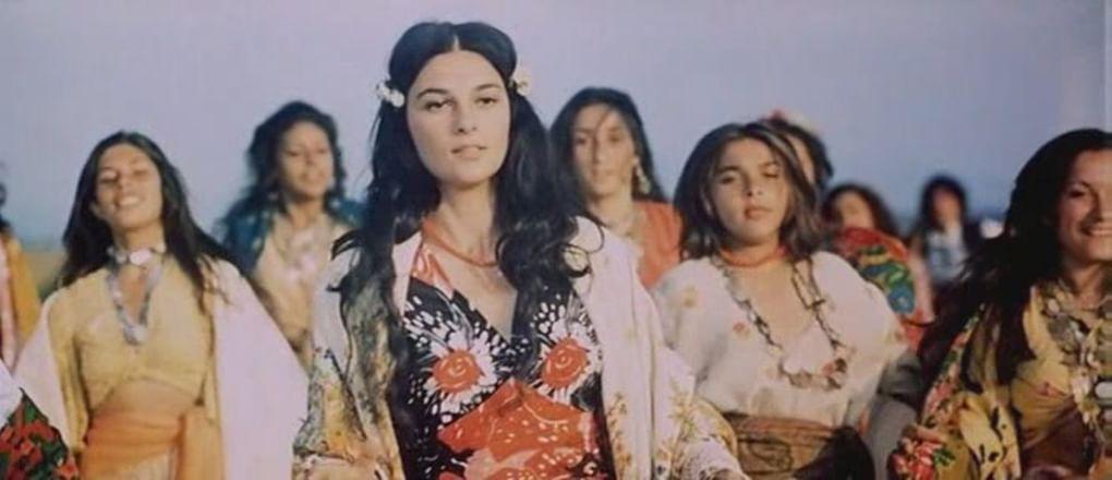 Кадр из фильма «Табор уходит в небо» (1975)