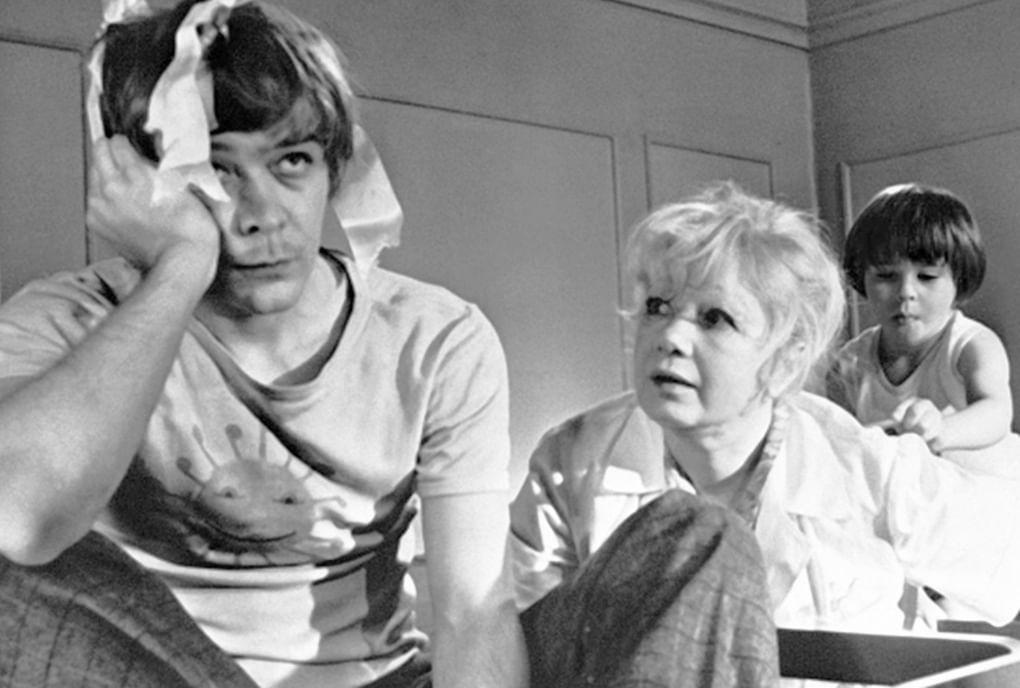 Кадр из фильма «Усатый нянь» (1977)