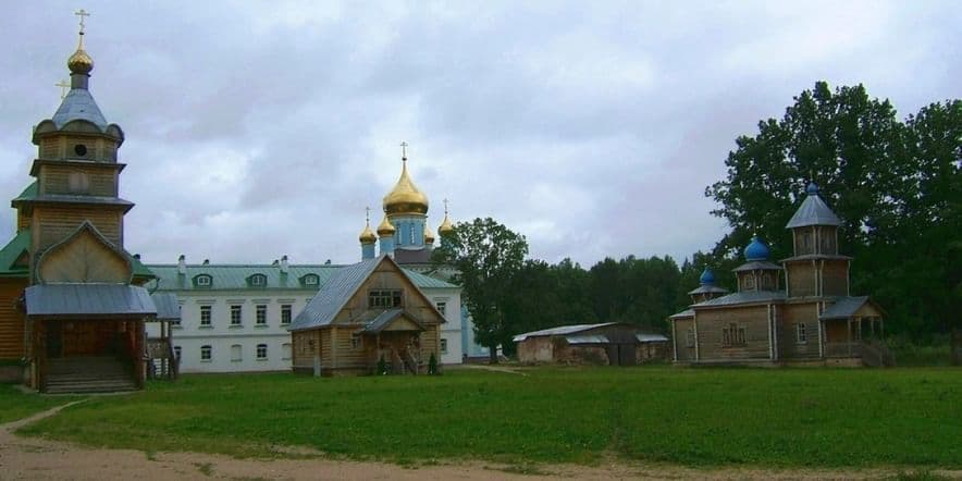 Основное изображение обзора объекта "Никандрова Благовещенская мужская пустынь в Порховском районе, Псковской обл."