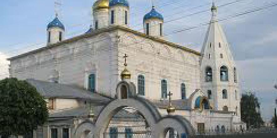 Основное изображение обзора объекта "Собор Введения Пресвятой Богородицы во Храм в Чебоксарах"