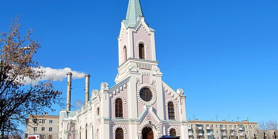 Основное изображение обзора объекта "Храм св. Николая Мирликийского в Волгограде"