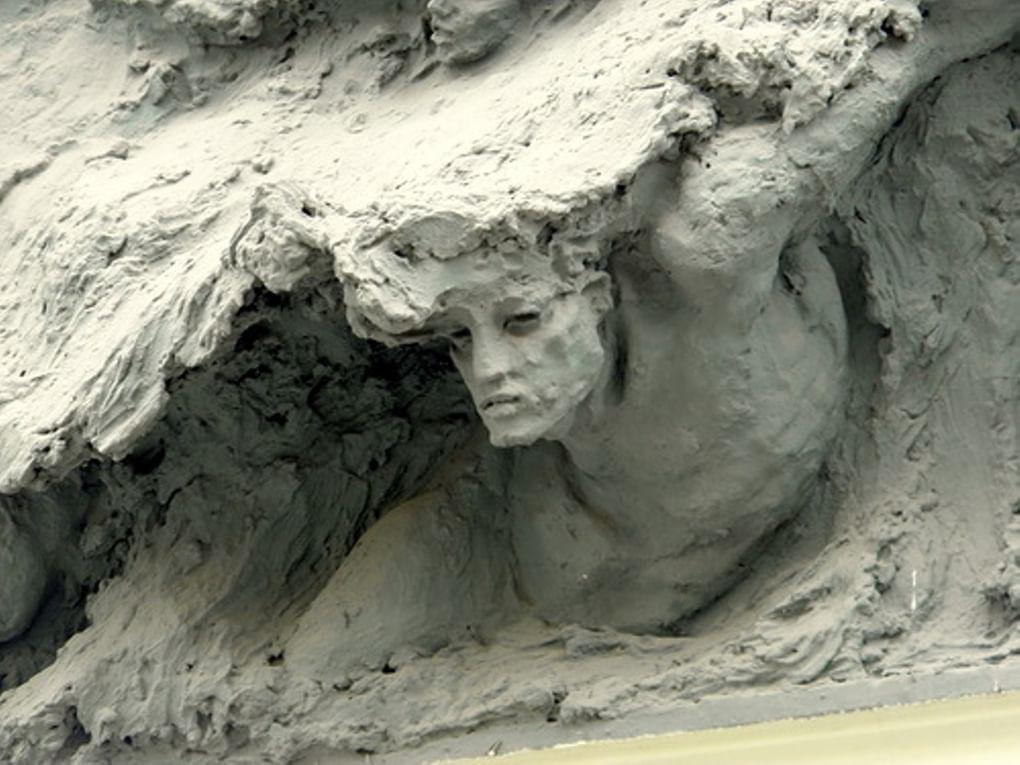 Анна Голубкина. Волна (Пловец). Горельеф. 1901