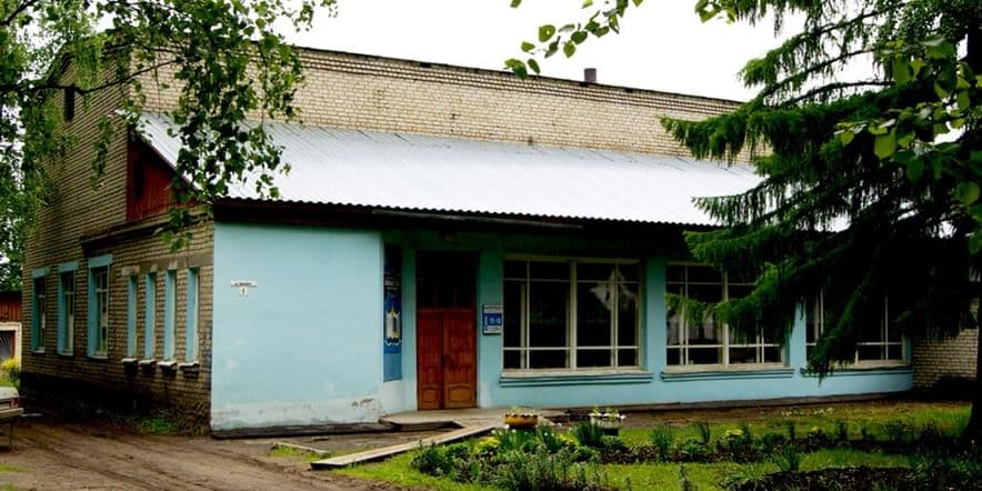 Основное изображение для учреждения Центральная районная библиотека им. О.М. Куваева пос. Свеча