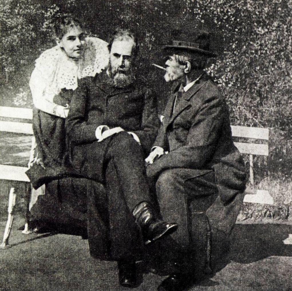 Мария Павловна, Павел Михайлович Третьяковы и Николай Васильевич Неврев. 1897 год. Фотография: tphv-history.ru