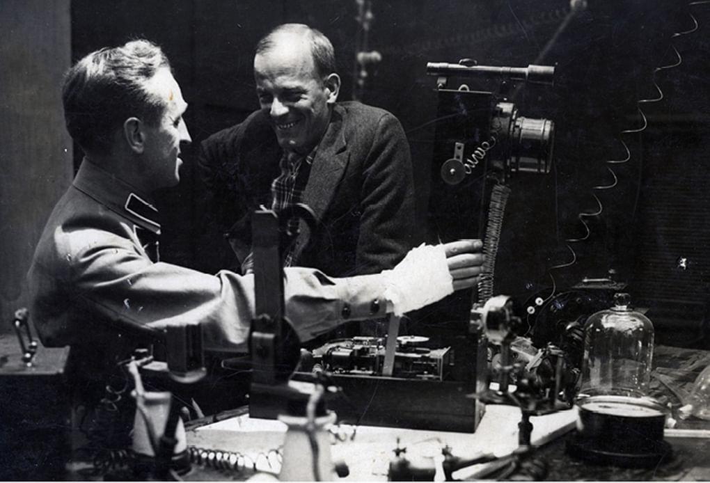 Кадр из фильма «Луч смерти». Режиссер Лев Кулешов, 1925