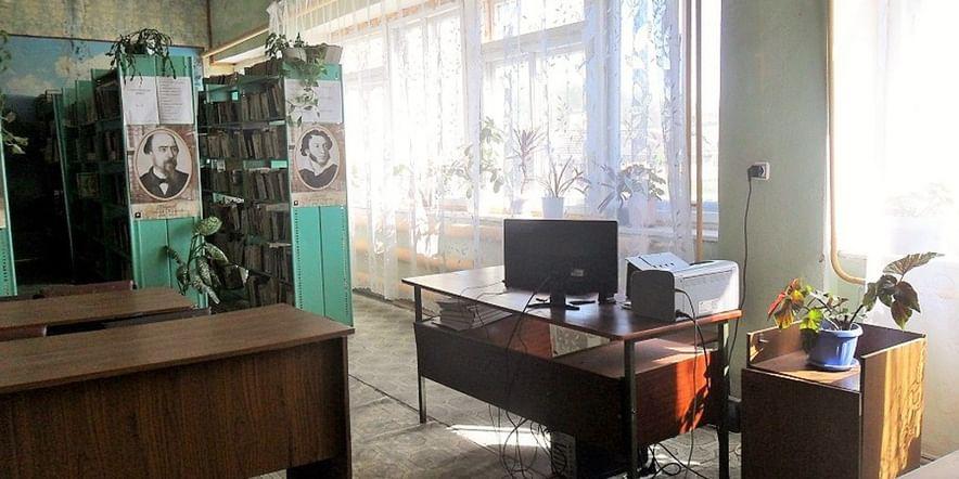 Основное изображение для учреждения Заболотская сельская библиотека