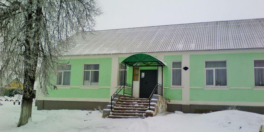 Основное изображение для учреждения Лесополянский библиотечный филиал № 10