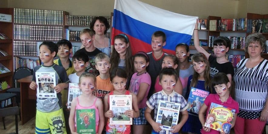 Основное изображение для учреждения Пологозаймищенская модельная библиотека